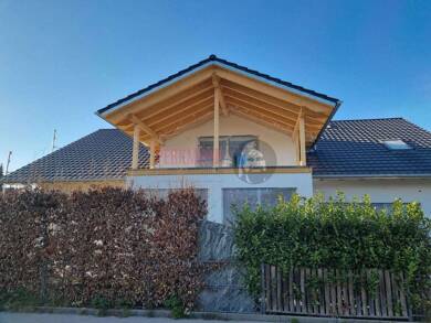 Wohnung zur Miete - Neubau 1.365 € 3 Zimmer 90,9 m² Dachgeschoss, 1. Geschoss frei ab sofort Amberg 86854