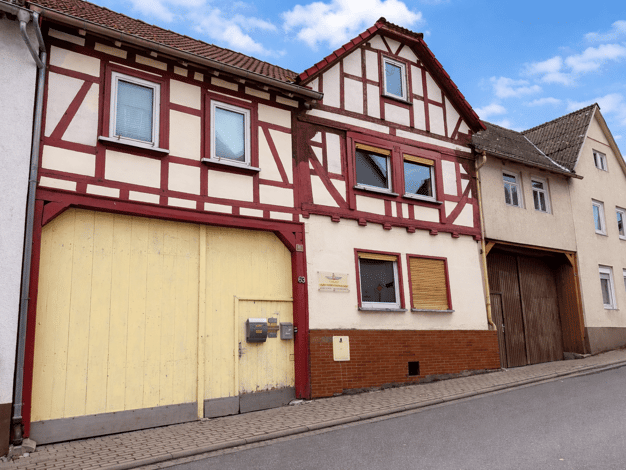 Einfamilienhaus zum Kauf 60.000 € 8 Zimmer 180 m² 550 m² Grundstück Oberkleen Langgöns 35428