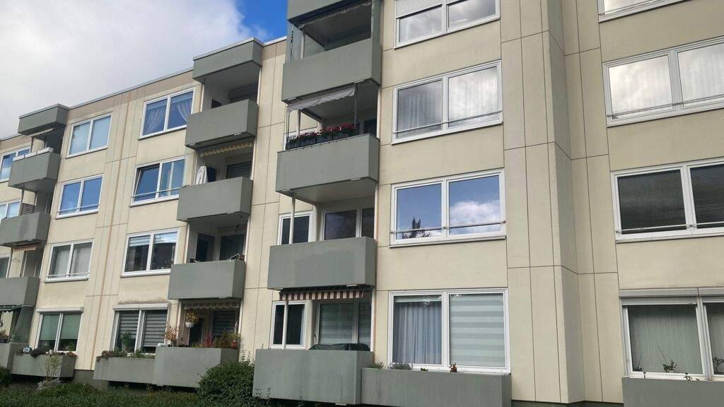 Wohnung zum Kauf 109.000 € 3 Zimmer 74 m² 1. Geschoss Laatzen-Mitte Laatzen 30880