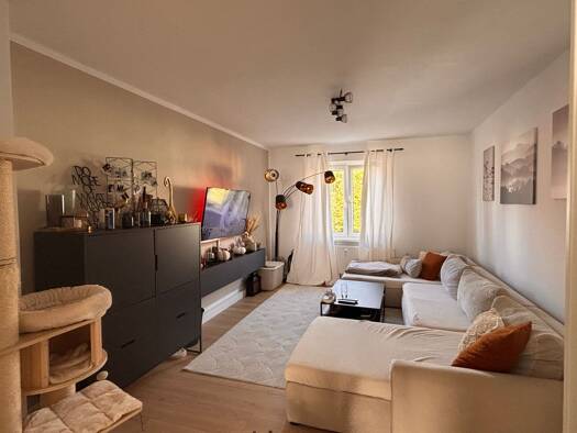 Wohnung zur Miete 612 € 3 Zimmer 67 m² Geschoss -1/3 frei ab 01.11.2026 Hochheim Erfurt 99094