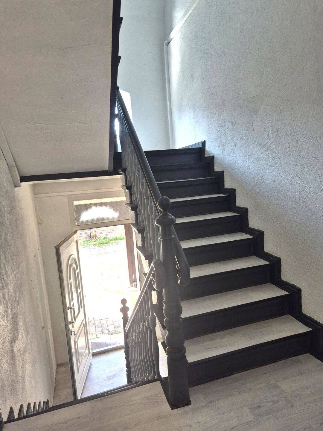 Haus zum Kauf - Ansicht 2
