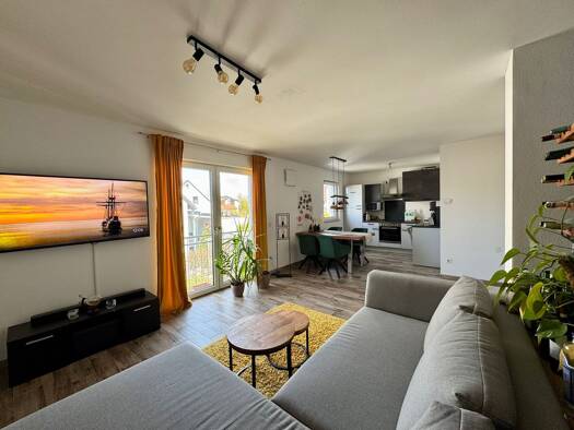 Wohnung zur Miete 610 € 3 Zimmer 70 m² Geschoss 2/3 frei ab 01.08.2026 Pyrbaum 90602