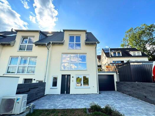 Reihenendhaus zum Kauf - Erstbezug 899.900 € 5,5 Zimmer 138 m² 212 m² Grundstück Köngen 73257