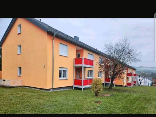 Wohnung zur Miete 579 € 4 Zimmer 88 m² Geschoss EG/1 frei ab 15.12.2026 Pressig Pressig 96332