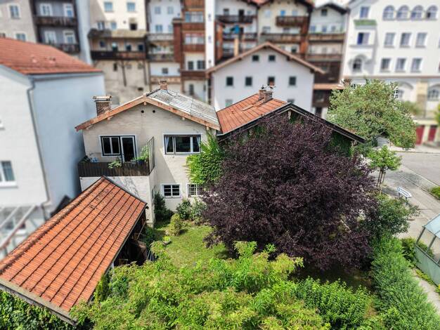 Einfamilienhaus zum Kauf 255.000 € 8 Zimmer 205 m² 449 m² Grundstück Trostberg Trostberg 83308