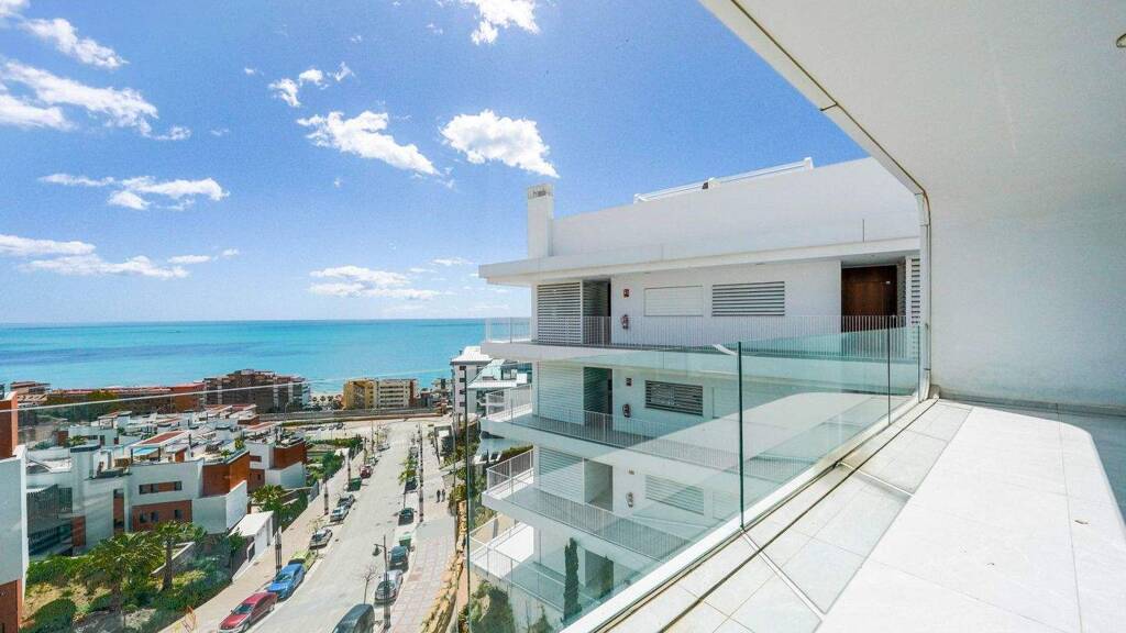 Penthouse zum Kauf 775.000 € 3 Zimmer 217 m² 2. Geschoss Fuengirola 29640