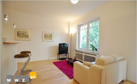 Wohnung zur Miete Wohnen auf Zeit 895 € 2 Zimmer 50 m²<br/>Wohnfläche 01.03.2025<br/>Verfügbarkeit Lohausen Düsseldorf 40474