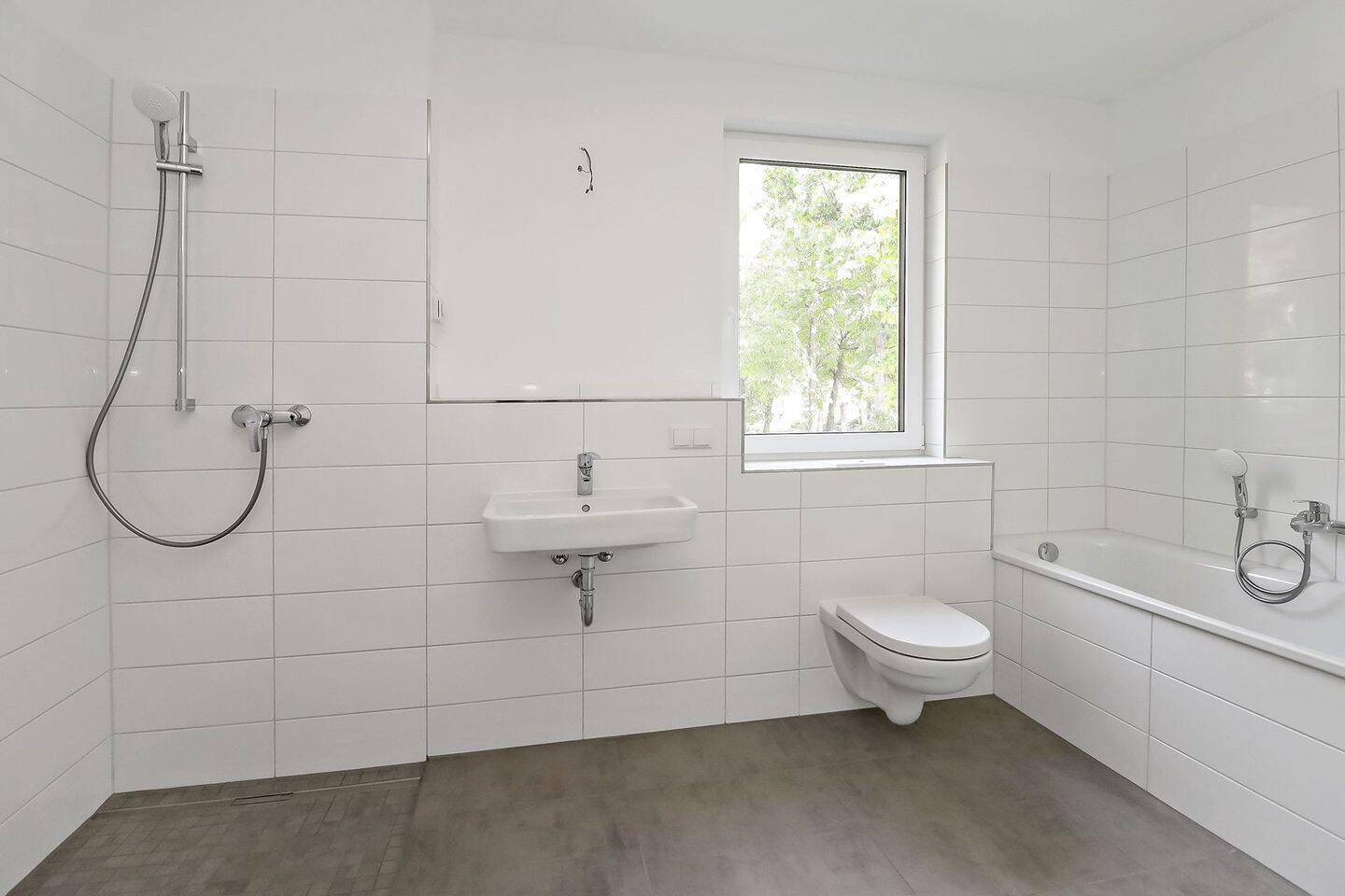 Property thumbnail 8