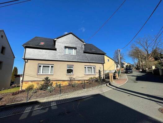 Einfamilienhaus zum Kauf 235.000 € 6 Zimmer 155 m² 970 m² Grundstück frei ab sofort Stollberg Stollberg/Erzgebirge 09366