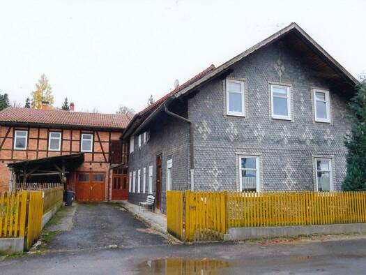 Mehrfamilienhaus zum Kauf 79.000 € 13 Zimmer 245 m² 664 m² Grundstück frei ab sofort Themar Themar 98660