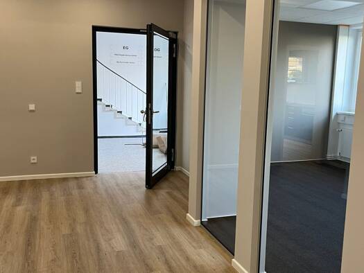 Bürofläche zur Miete provisionsfrei 9,50 € 92 m² Bürofläche Langenhorn Hamburg 22419