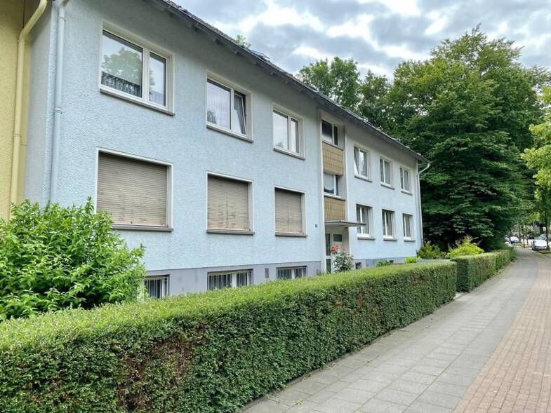 Wohnung zum Kauf provisionsfrei 126.500 € 4 Zimmer 64,7 m² Dachgeschoss, 2. Geschoss Borbecker Straße 257 Borbeck-Mitte Essen 45355