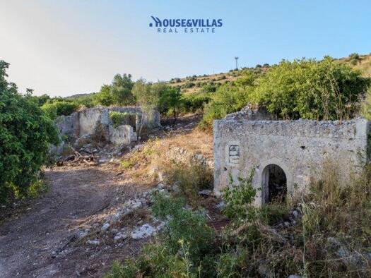 Haus zum Kauf 270.000 € 380 m² Noto 96017