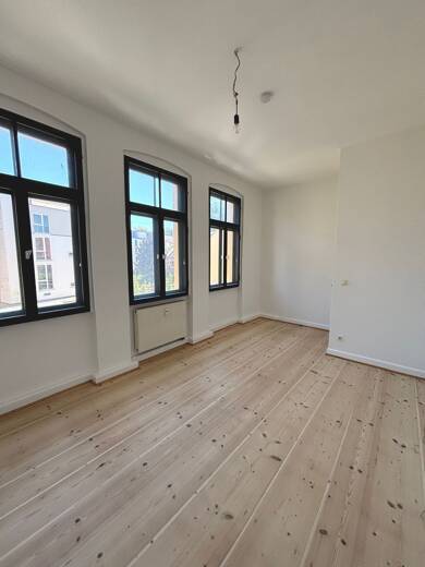 Wohnung zur Miete 570 € 2 Zimmer 54,2 m² frei ab sofort Humboldtstraße 4 Westvorstadt Weimar 99423