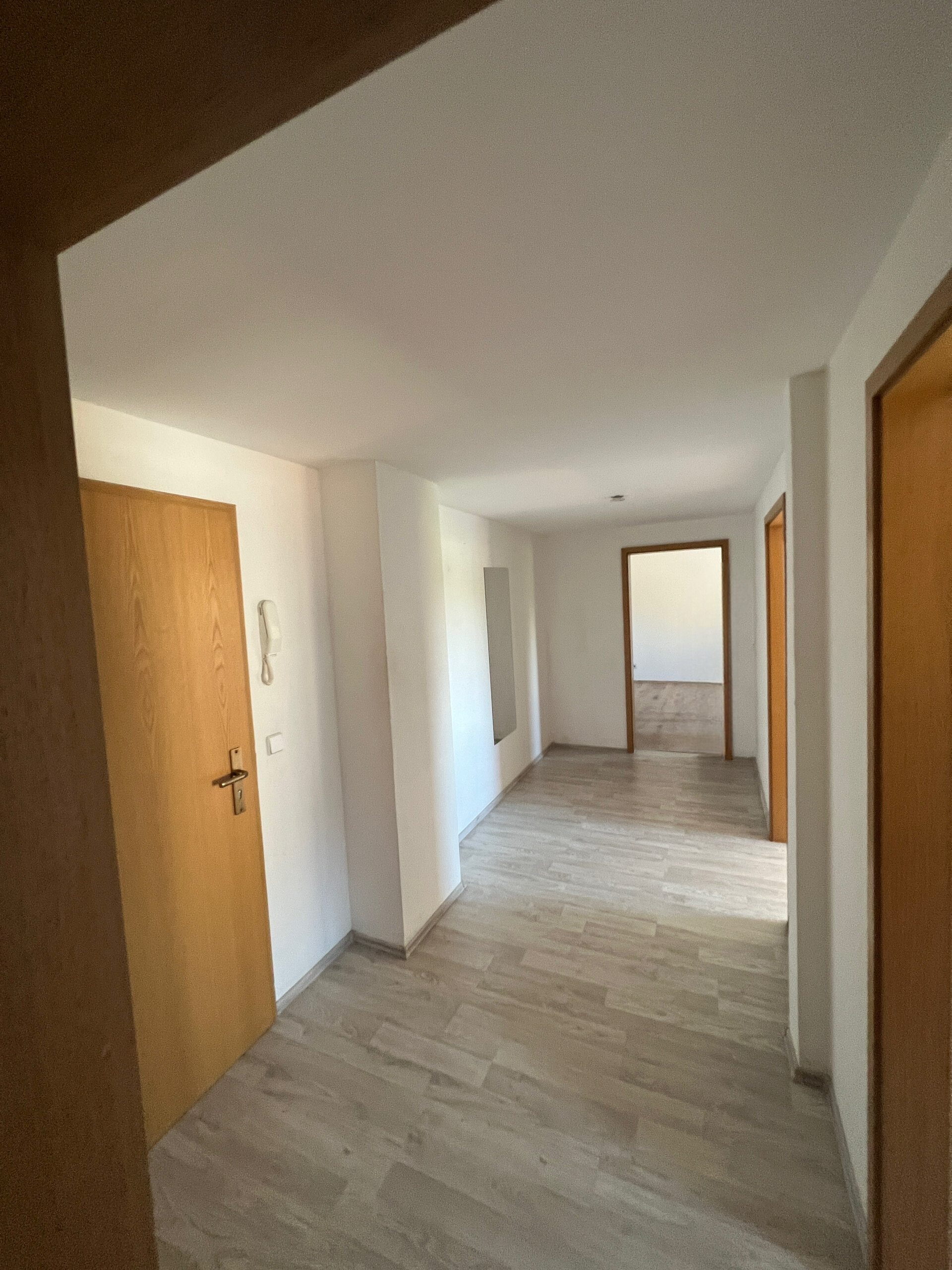 Wohnung zum Kauf 35.000 € 3 Zimmer 53 m²<br/>Wohnfläche Oelsnitz Oelsnitz 08606