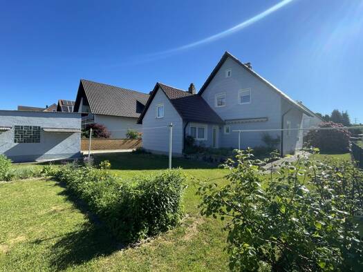 Einfamilienhaus zum Kauf 185.000 € 6 Zimmer 115 m² 920 m² Grundstück Altenstadt Vohenstrauß 92648