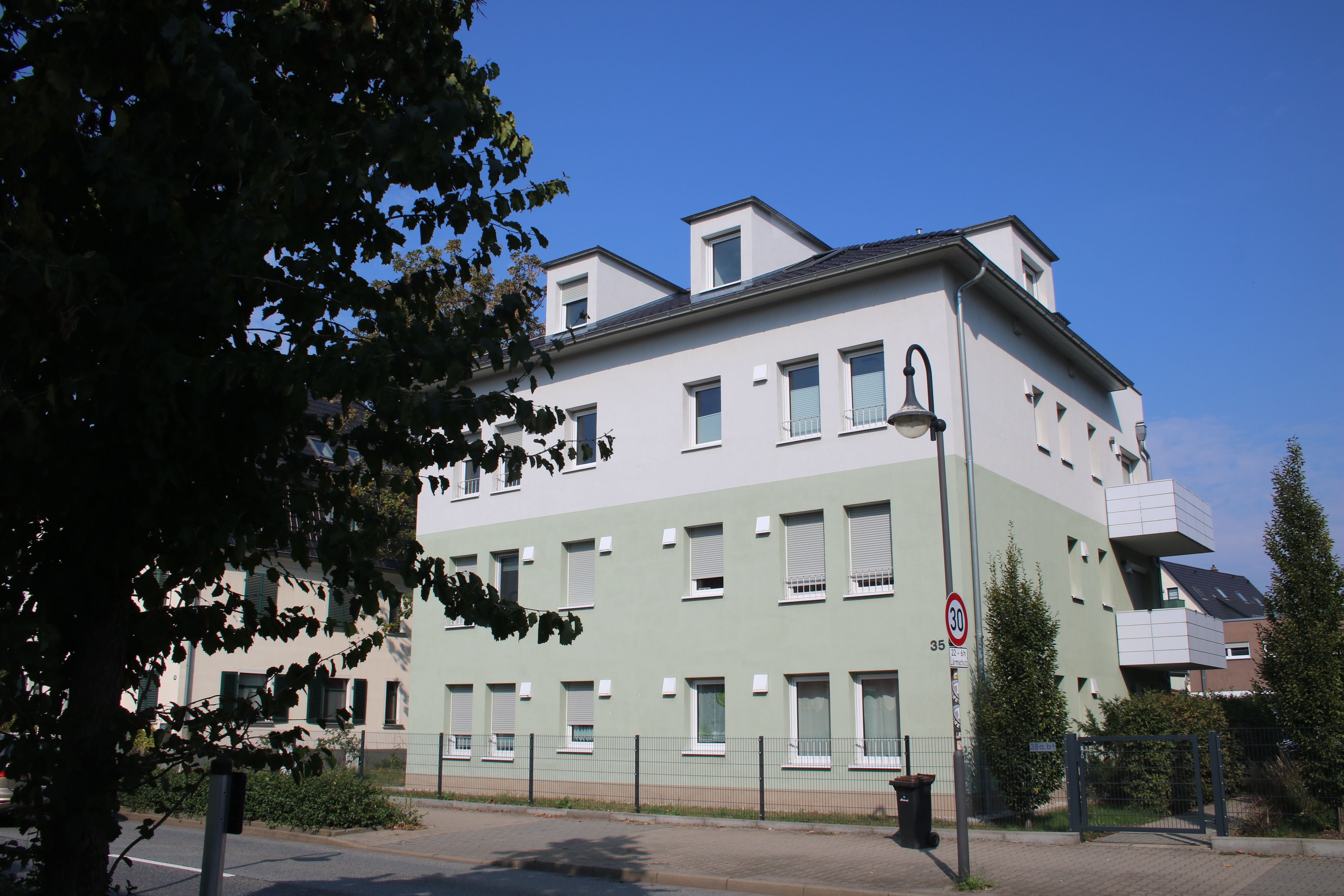 Terrassenwohnung zur Miete 804 € 2 Zimmer 67 m²<br/>Wohnfläche EG<br/>Geschoss Dresdner Str. 35 Cossebaude-Nord Dresden 01156