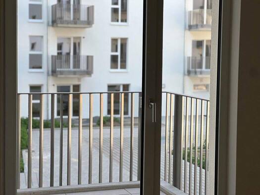 Wohnung zur Miete - Erstbezug 1.424 € 4 Zimmer 109,6 m² 1. Geschoss Landsberger Allee 317 Alt-Hohenschönhausen Berlin 13055