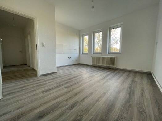 Wohnung zur Miete 409 € 3 Zimmer 60 m² 1. Geschoss Putziger Straße 9 Fedderwardergroden Wilhelmshaven 26388