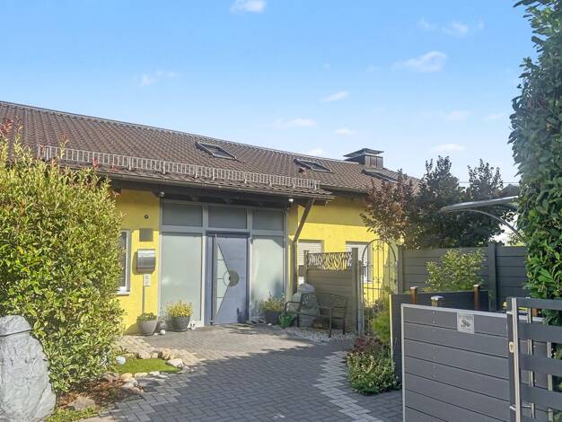 Einfamilienhaus zum Kauf 1.150.000 € 9 Zimmer 360 m² 1.221 m² Grundstück Grünwettersbach Grünwettersbach 76228