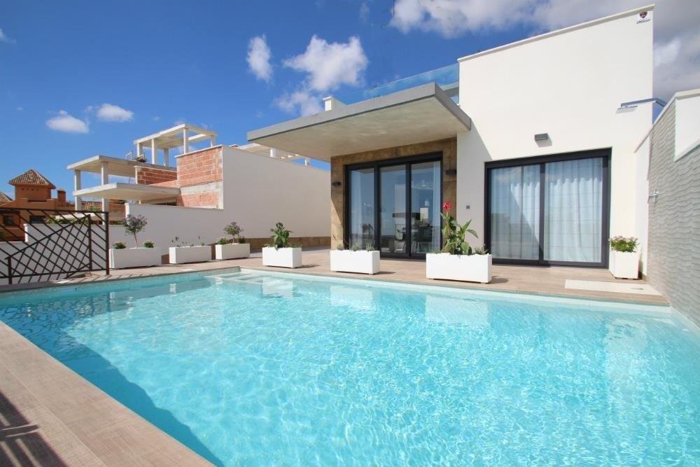 Villa zum Kauf 800.000 € 5 Zimmer 134 m²<br/>Wohnfläche 500 m²<br/>Grundstück Orihuela Costa 03189