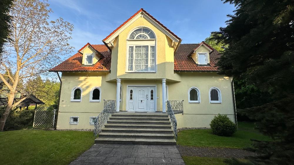 Haus zum Kauf 1.100.000 € 8 Zimmer 286 m²<br/>Wohnfläche 1.123 m²<br/>Grundstück Monakam Bad Liebenzell 75378