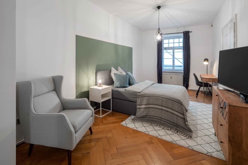 Wohnung zur Miete Wohnen auf Zeit 1.220 € 5 Zimmer 24 m²<br/>Wohnfläche 03.02.2025<br/>Verfügbarkeit Frauenstraße 12 Angerviertel München 80469