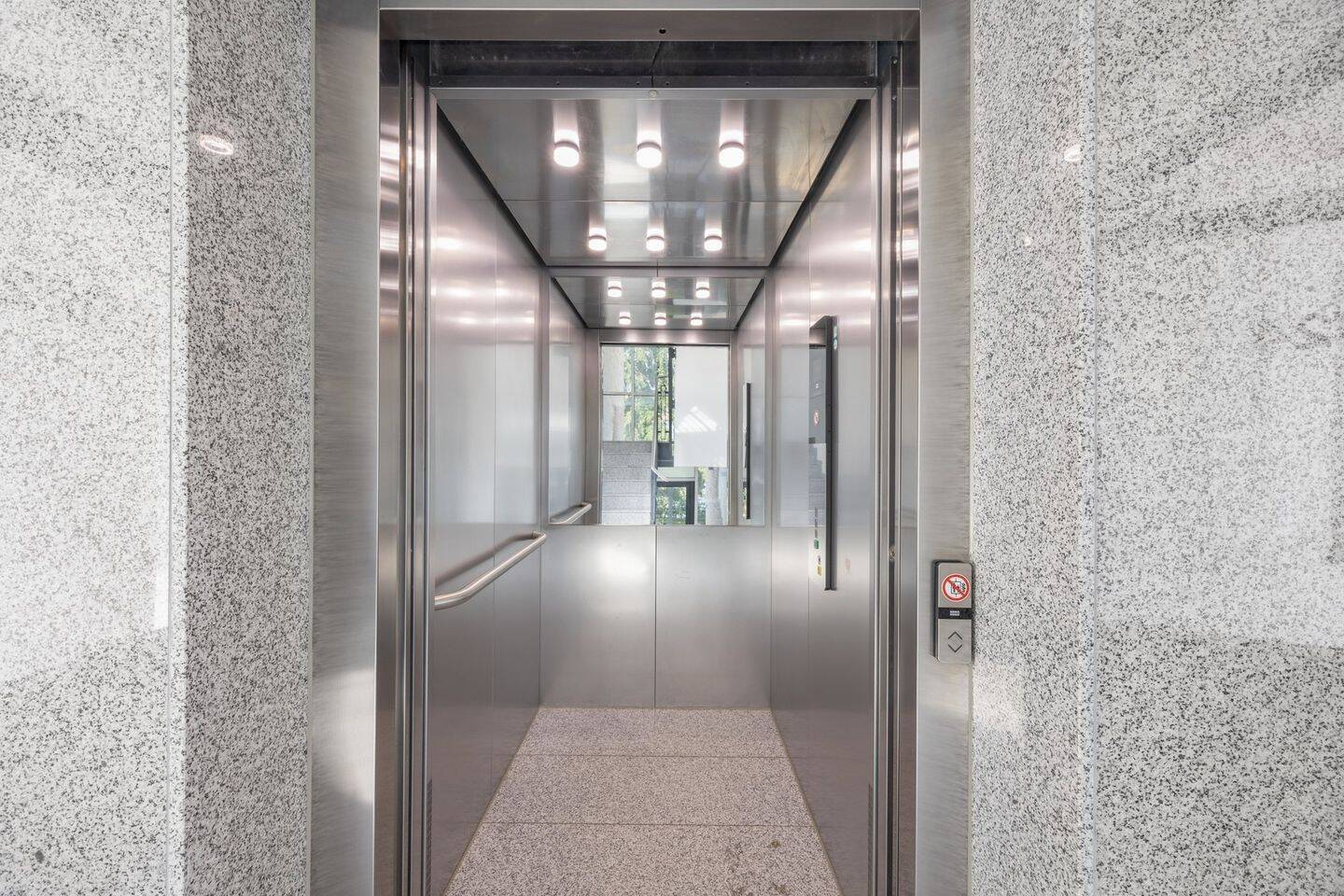 Property thumbnail 13