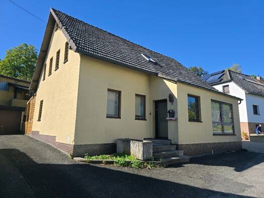 Einfamilienhaus zum Kauf 55.000 € 4 Zimmer 140 m² 400 m² Grundstück frei ab sofort Steinach a.d. Steinach Mitwitz 96268