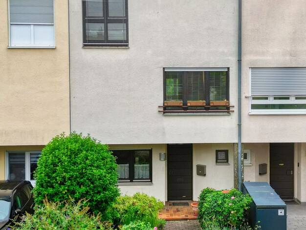 Reihenmittelhaus zum Kauf 595.000 € 6 Zimmer 152,6 m² 182 m² Grundstück Friedrichsdorf Friedrichsdorf 61381