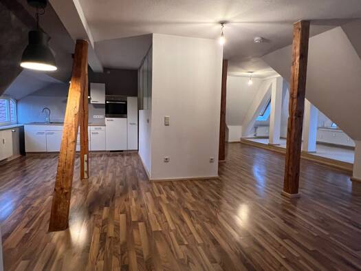 Studio zur Miete 650 € 4 Zimmer 100 m² Geschoss 1/2 frei ab 01.12.2026 Geschwister-Scholl-Straße 12 Hildburghausen Hildburghausen 98646