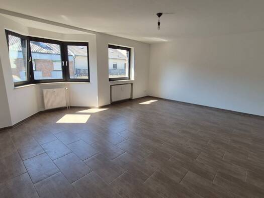 Wohnung zur Miete 495 € 2 Zimmer 65,7 m² frei ab sofort Hauptstr. 179 Rheydt Mönchengladbach 41236