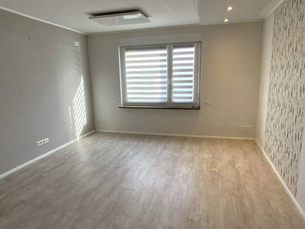 Wohnung zum Kauf 60.000 € 3 Zimmer 65 m² Mittelpöllnitz Mittelpöllnitz 07819