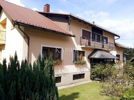 Haus zum Kauf 750.000 € 18 Zimmer 220 m² Delnice Delnice