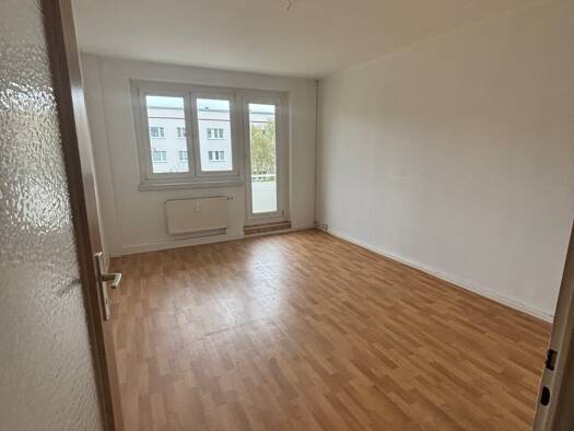 Wohnung zur Miete 412 € 3 Zimmer 60,5 m² 4. Geschoss Hildesheimer Straße 51 Südstadt Halle 06128