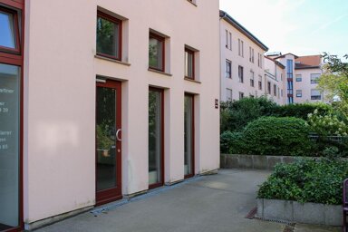 Laden zum Kauf 1.523,08 € 1 Zimmer 60 m² Verkaufsfläche Taucha Taucha 04425