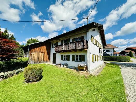 Bauernhaus zum Kauf 260.000 € 3 Zimmer 121,2 m² 287 m² Grundstück frei ab sofort Lechbruck 86983