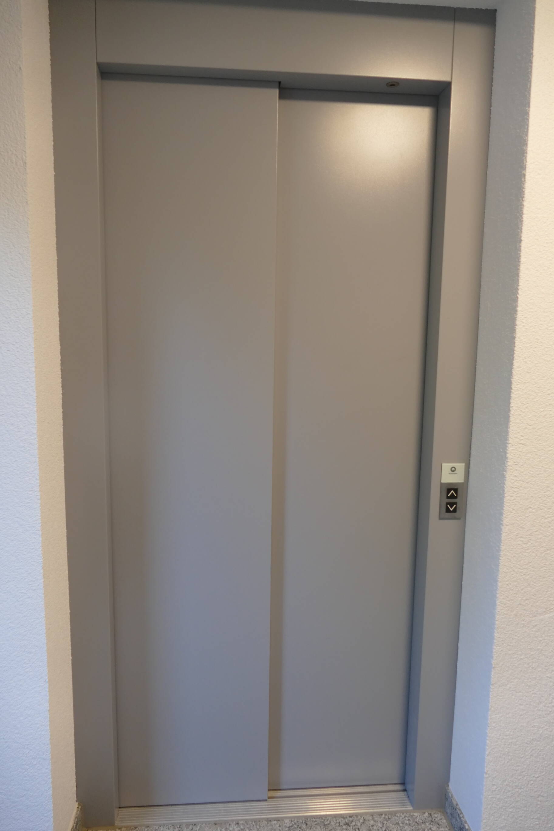 Wunderschöne 3-Z-Whg mit Aufzug und TG-Stellplatz – Riedener Strasse 1G, 90518 Altdorf bei Nürnberg – Vorschaubild 12