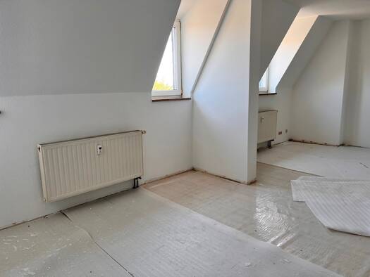 Wohnung zur Miete 358 € 2 Zimmer 79,4 m² Pestalozzistraße 31 Stadtmitte Plauen 08523