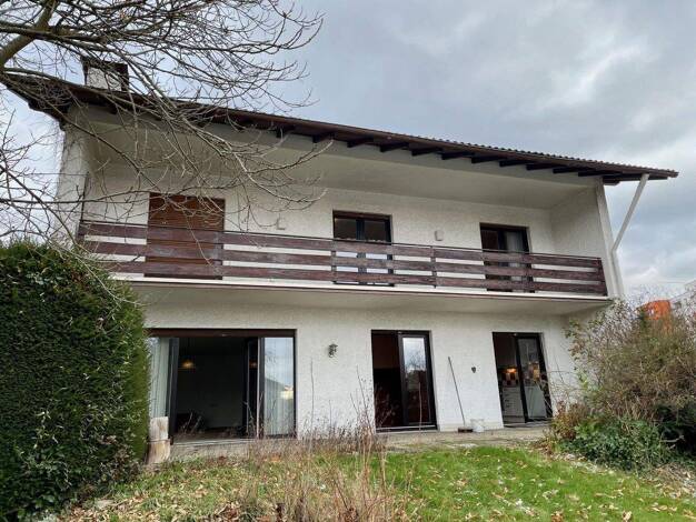 Einfamilienhaus zum Kauf provisionsfrei 729.000 € 8 Zimmer 174 m² 651 m² Grundstück Seulberg Friedrichsdorf 61381