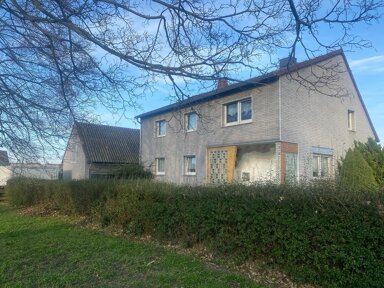 Mehrfamilienhaus zum Kauf 269.500 € 8 Zimmer 170 m² 1.356 m² Grundstück frei ab sofort Woltwiesche Lengede 38268