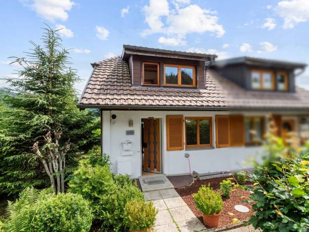 Doppelhaushälfte zum Kauf 219.750 € 5 Zimmer 96 m² 217 m² Grundstück Prestenberg Todtmoos 79682