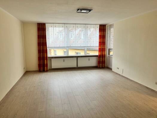 Maisonette zur Miete 1.060 € 4 Zimmer 101 m² Geschoss 3/4 frei ab sofort Hindenburgstraße 10 Coburg 96450