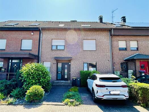 Reihenmittelhaus zum Kauf 425.000 € 7 Zimmer 256 m² 375 m² Grundstück Altendorf Ulfkotte Dorsten 46282