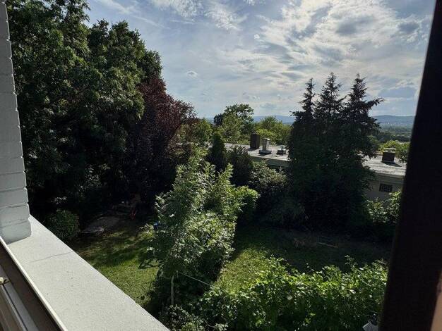 Wohnung zur Miete 1.375 € 4 Zimmer 92 m² 1. Geschoss Burgholzhausen Friedrichsdorf 61381