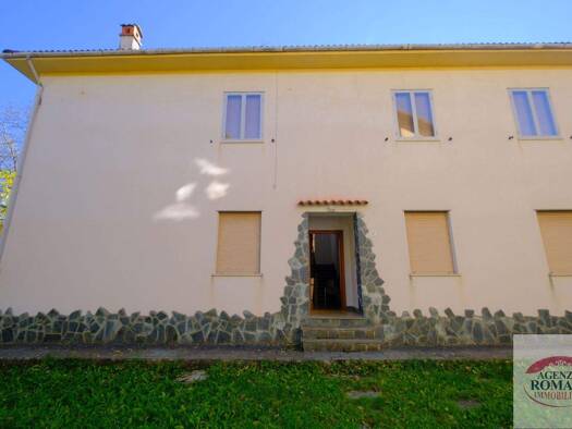 Haus zum Kauf 200.000 € 1 Zimmer 355 m² 3.559 m² Grundstück frei ab sofort Urbe 17048