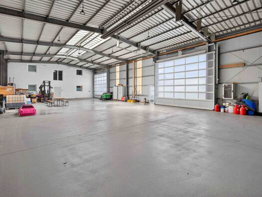 Gewerbeobjekt zum Kauf als Kapitalanlage geeignet 1.550.000 € 1.609 m² Grundstück Bellenberg 89287