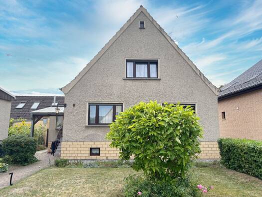 Einfamilienhaus zum Kauf 190.000 € 4 Zimmer 117 m² 2.861 m² Grundstück Breese Breese 19322