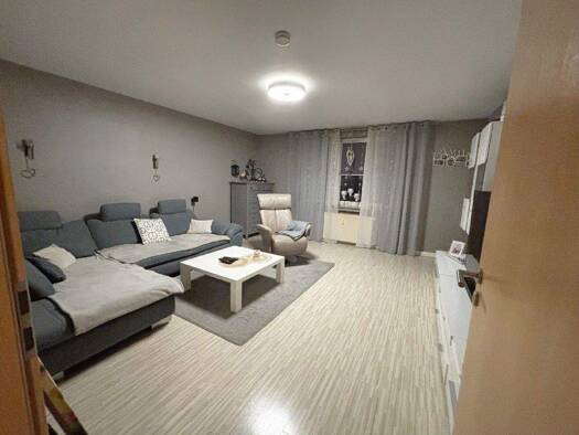 Wohnung zur Miete 590 € 3 Zimmer 76,3 m² 2. Geschoss frei ab 01.03.2026 Untermeiderich Duisburg 47137