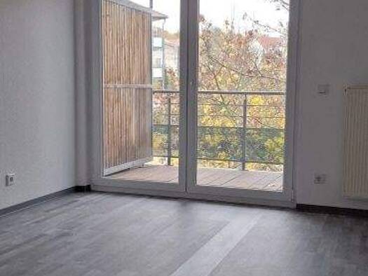 Wohnung zur Miete 495 € 3 Zimmer 70,5 m² frei ab sofort Gotha 99867